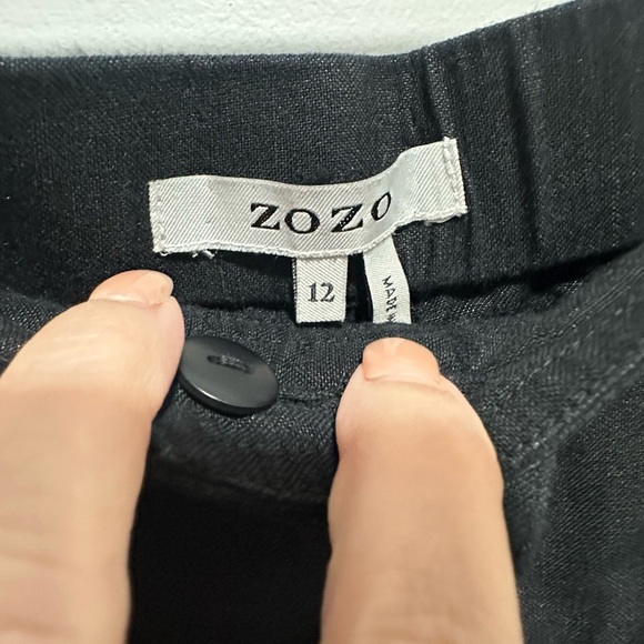 Zozo Linen Cropped  High rise detailed hemline size 12 EUC - Picture 5 of 5